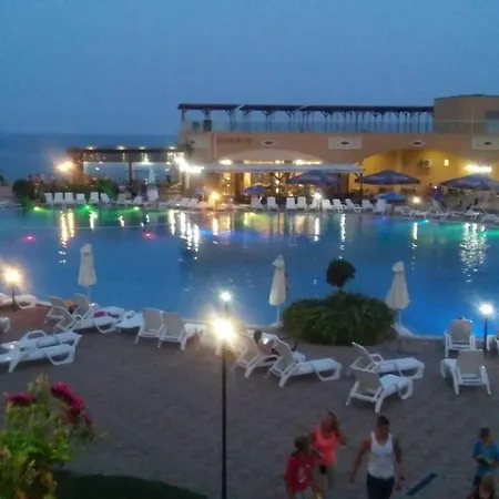Apartman Midia Grand Resort - Bulgaria Okiem Tubylca